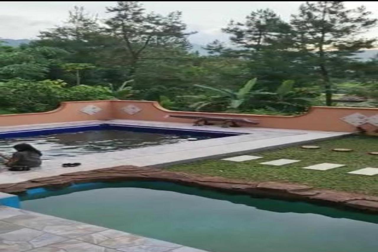 Express O 92345 Villa Bidadari โบกอร์ ภายนอก รูปภาพ